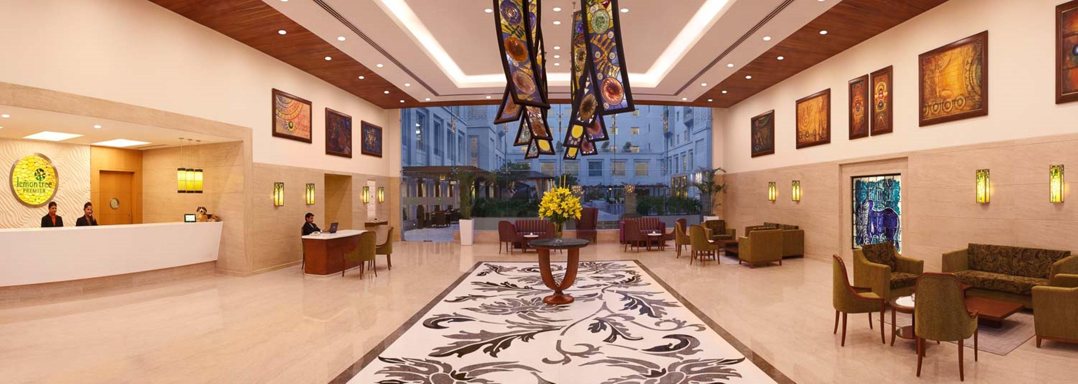 فندق ليمون تري بريمير مطار دلهي نيودلهي المظهر الخارجي الصورة The lobby of the Taj Bengal