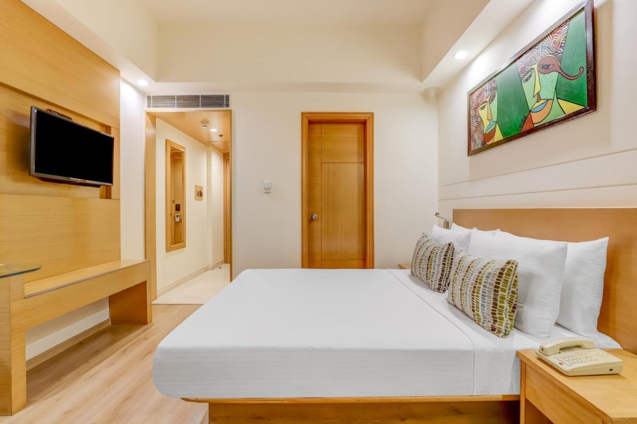 فندق ليمون تري بريمير مطار دلهي نيودلهي المظهر الخارجي الصورة A room at the hotel